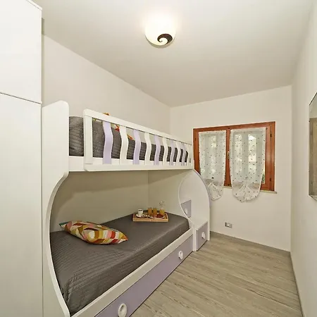 Punta Gro 2-5 By Wonderful Italy *
