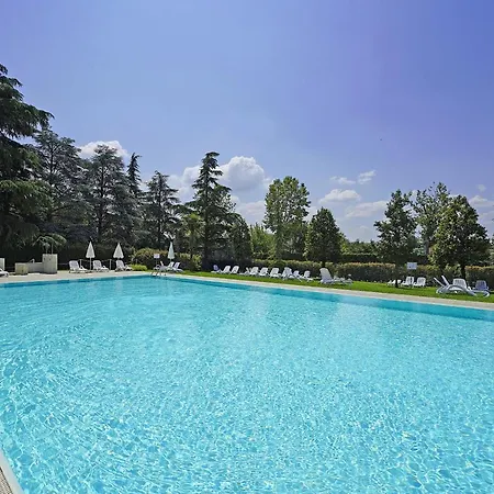 Punta Gro 2-5 By Wonderful Italy *